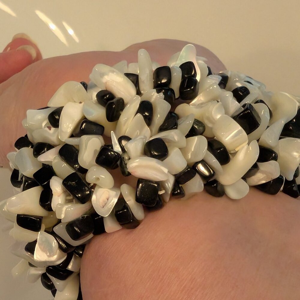 Gemstone slip on stretch bracelet